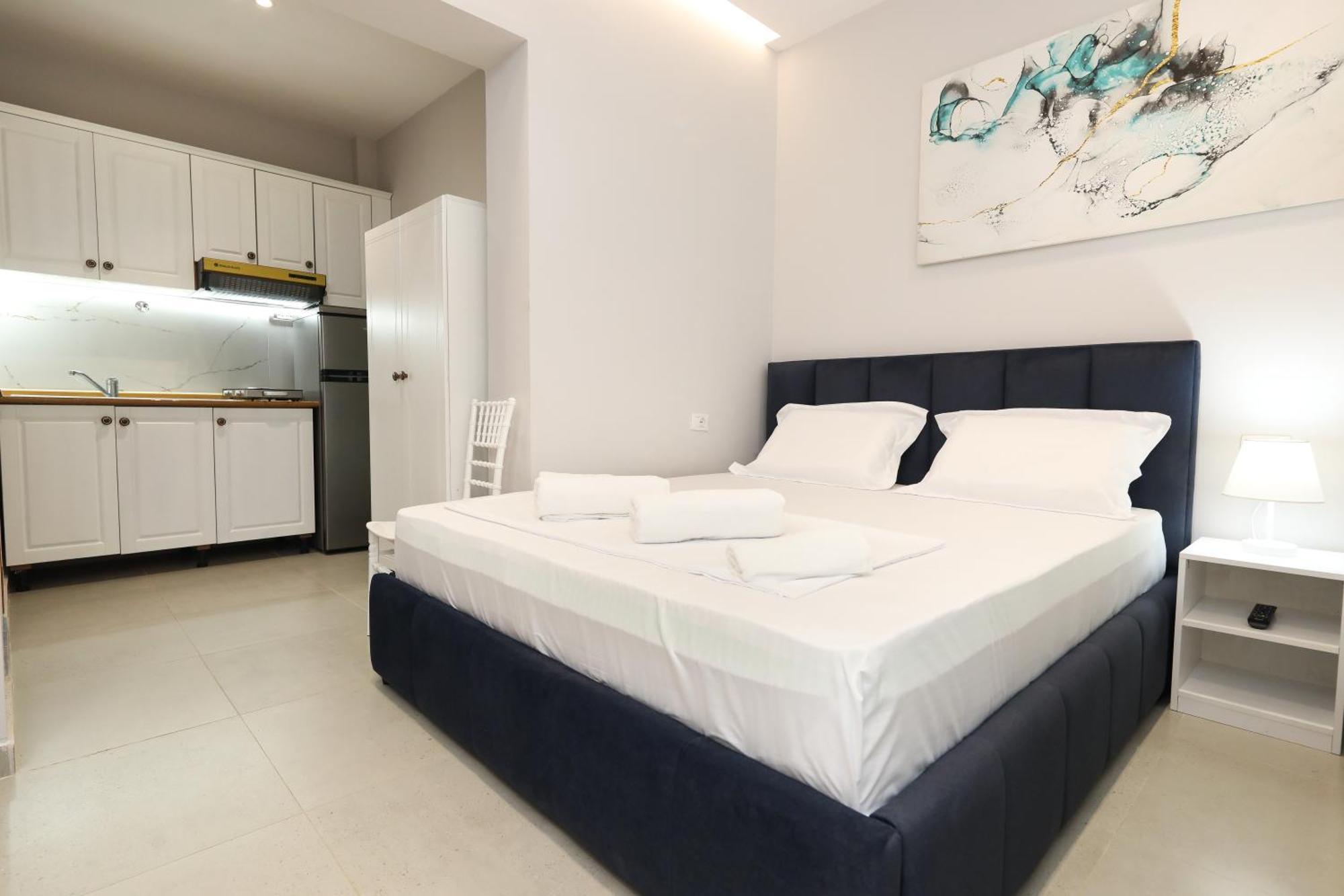 Vila Feliz - Premium Rooms With Free Private Parking Vlorë Exterior foto