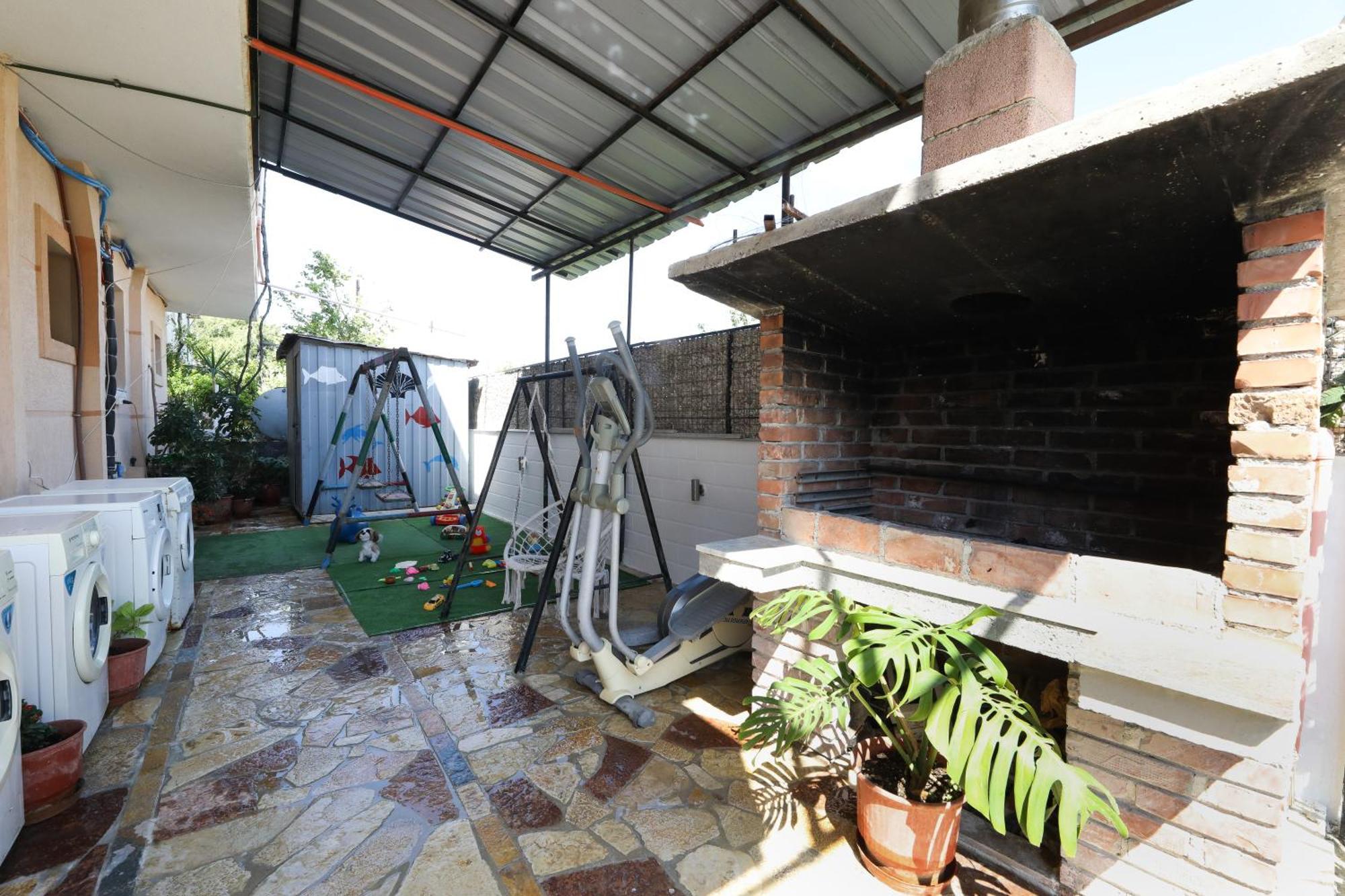 Vila Feliz - Premium Rooms With Free Private Parking Vlorë Exterior foto